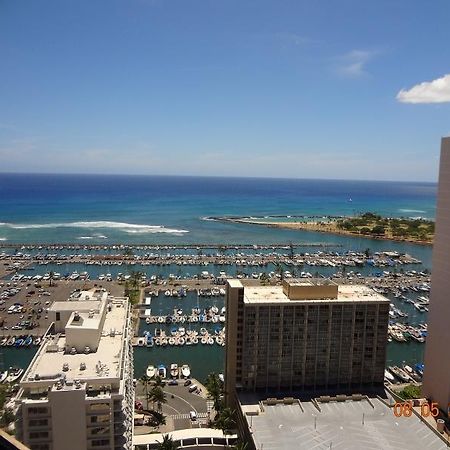 Апартаменты Waikiki Vacation 10 Гонолулу Экстерьер фото